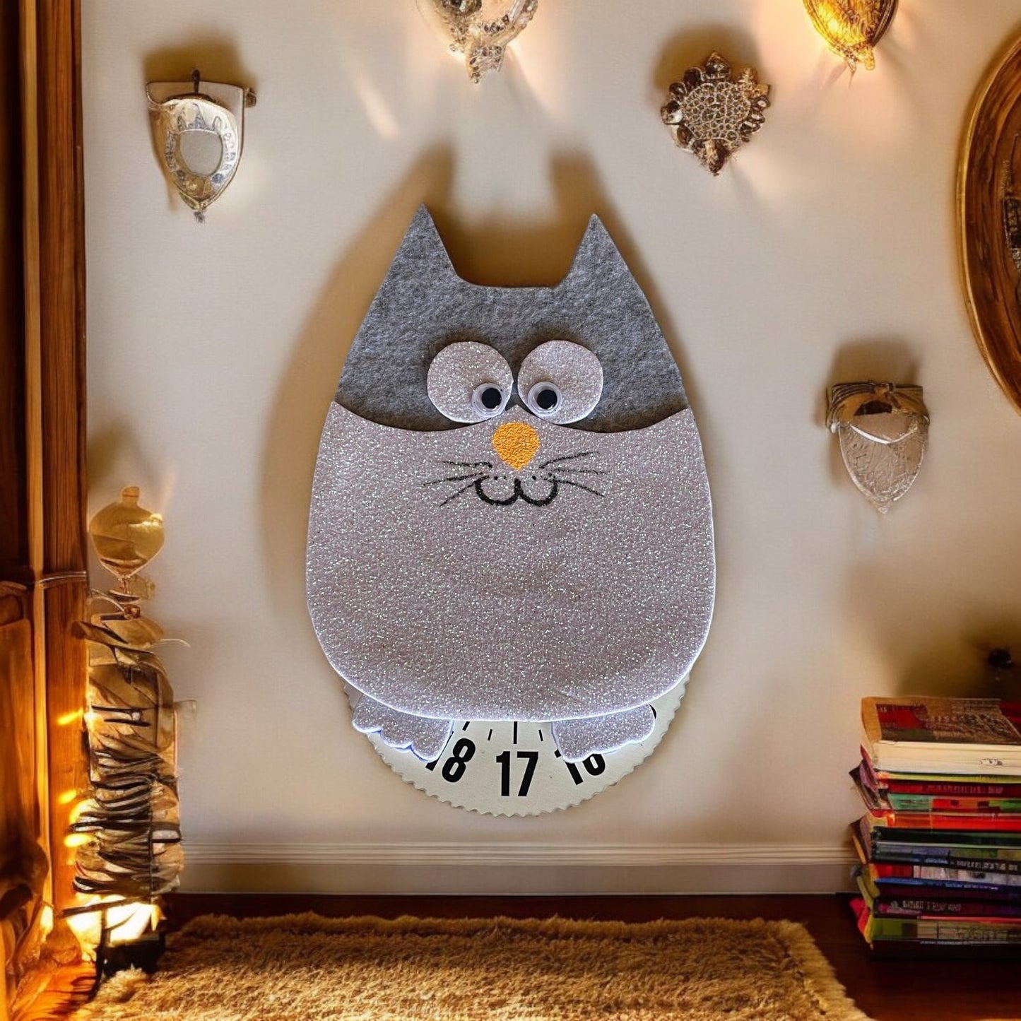 Disco orario a forma di gatto simpatico, personalizzabile.