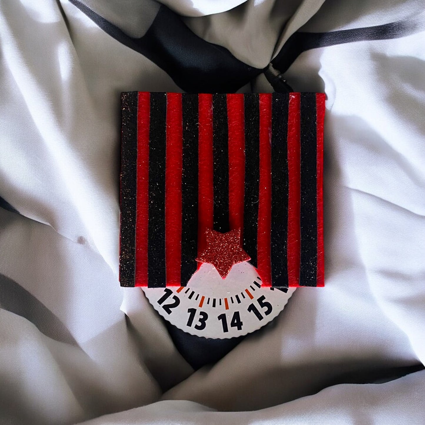 Disco orario ispirato alla squadra di calcio, personalizzabile.