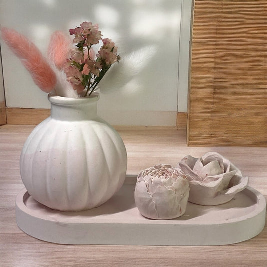 Composizione in gesso ceramica