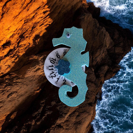 Disco orario a forma di cavalluccio marino simpatico, personalizzabile.